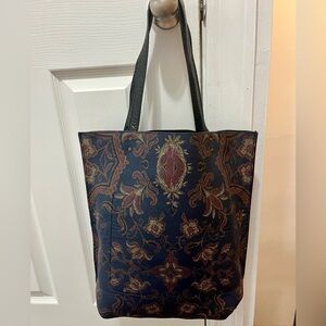 Abercrombie & Fitch Tote Reversible Black and Paisley